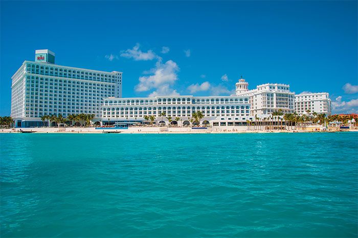 Riu Cancun main exterior